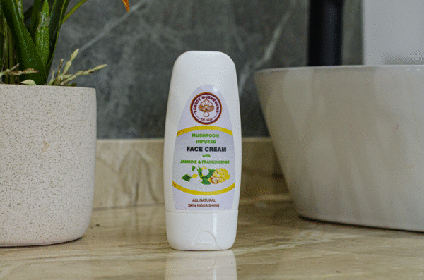 Face Cream with Jasmine & Frankincense